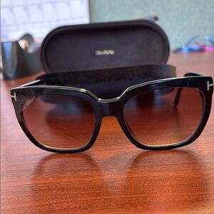 Black Designer Sunglasses